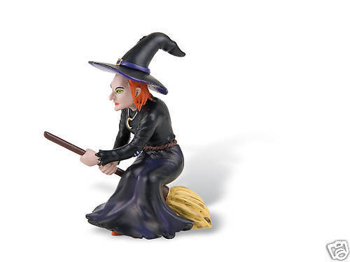 Bullyland 75518 witch with broomstick 8 cm Fantasy