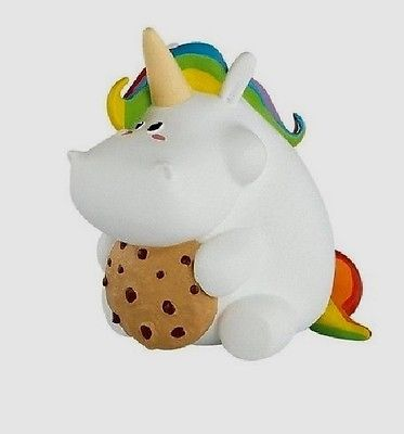 Bullyland 44380 unicorn with cookie 5,5 cm Comicfigures