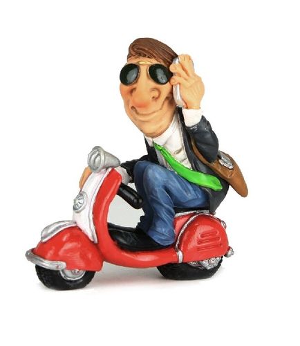 Les Alpes 010 99005 on Vespa + Smartphone 8 cm synthetic resin Funny Decoration Mobile Phone